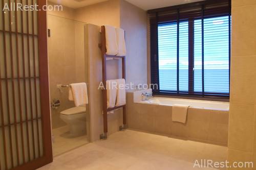 Rawi Warin Resort & Spa 12